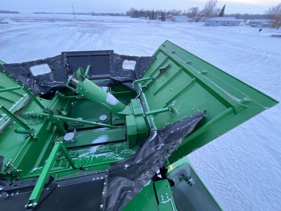2025 John Deere S7 800 Combine