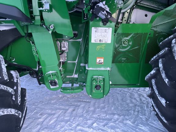 2025 John Deere S7 800 Combine