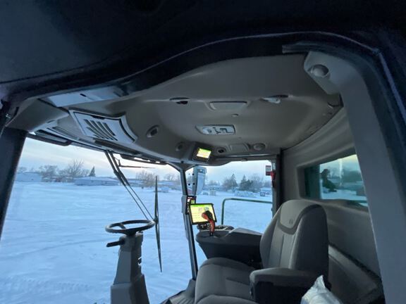 2025 John Deere S7 800 Combine