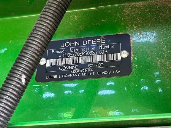 2025 John Deere S7 700 Combine