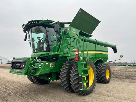 2024 John Deere S770 Combine