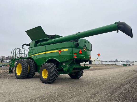 2024 John Deere S770 Combine