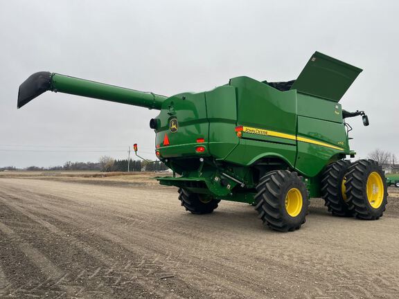 2024 John Deere S770 Combine