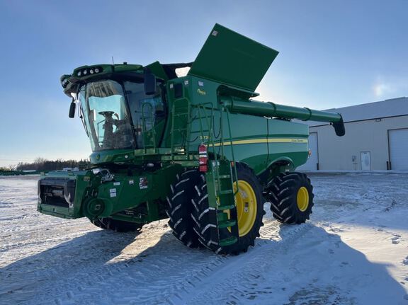 2024 John Deere S770 Combine