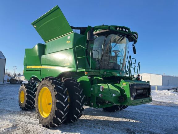 2024 John Deere S770 Combine