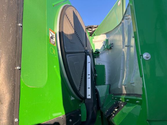 2024 John Deere S770 Combine