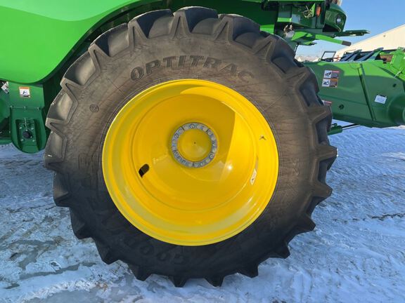 2024 John Deere S770 Combine