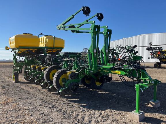 2025 John Deere 1775NT Planter
