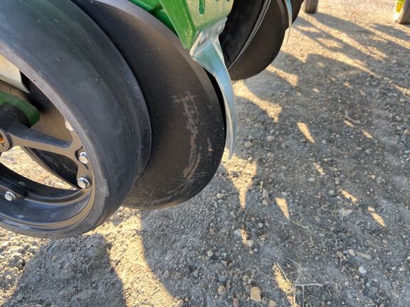 2025 John Deere 1775NT Planter