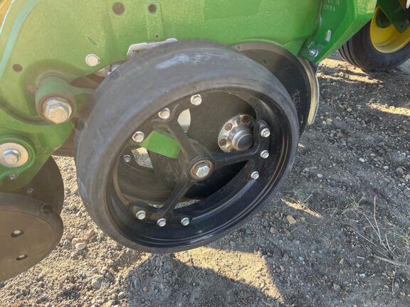 2025 John Deere 1775NT Planter