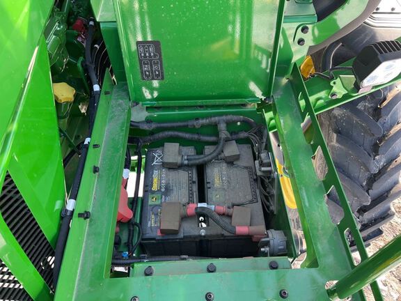 2025 John Deere 410R Sprayer/High Clearance