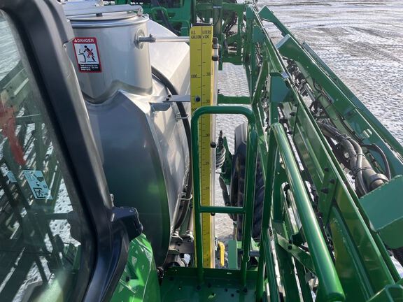 2025 John Deere 410R Sprayer/High Clearance