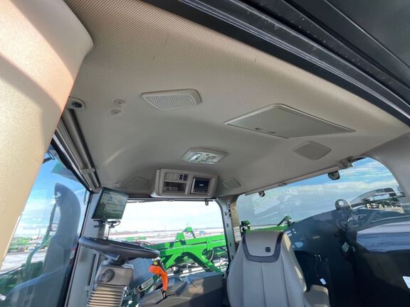 2025 John Deere 410R Sprayer/High Clearance