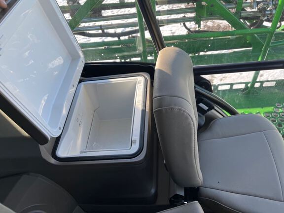 2025 John Deere 410R Sprayer/High Clearance