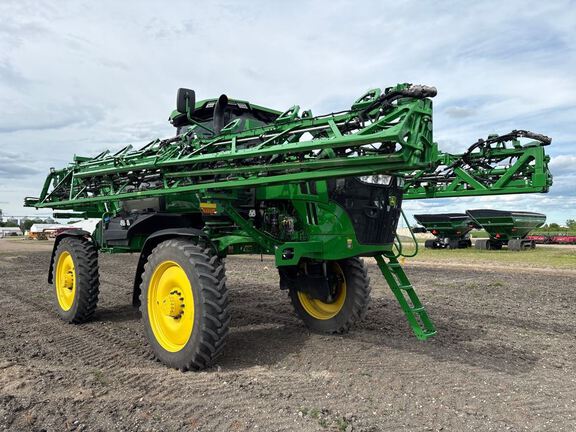 2025 John Deere 410R Sprayer/High Clearance