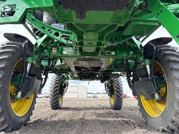 2025 John Deere 410R Sprayer/High Clearance