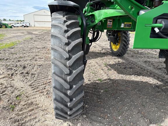 2025 John Deere 410R Sprayer/High Clearance