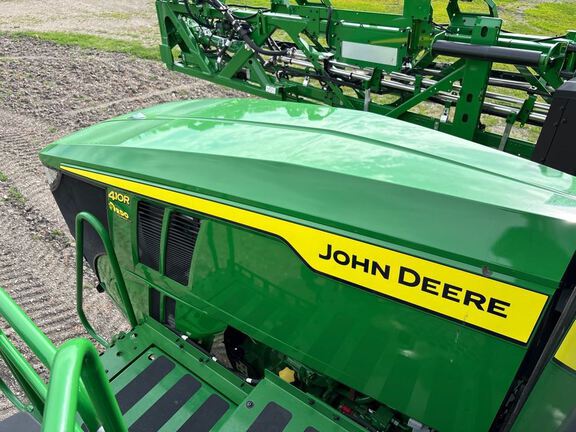 2025 John Deere 410R Sprayer/High Clearance