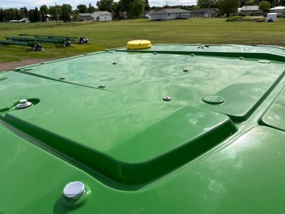 2025 John Deere 410R Sprayer/High Clearance