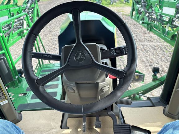 2025 John Deere 410R Sprayer/High Clearance