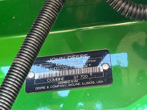 2025 John Deere S7 700 Combine