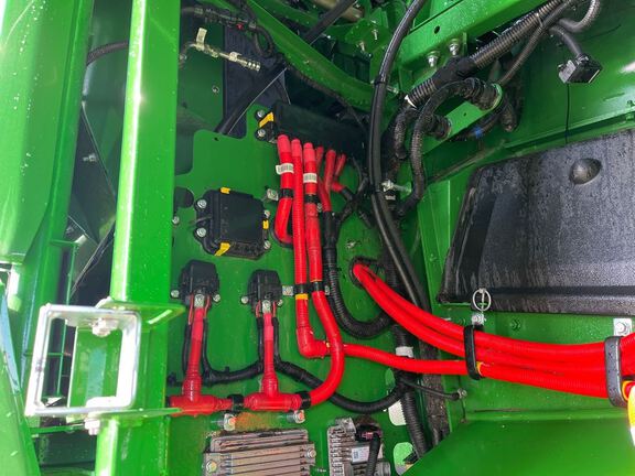 2025 John Deere S7 700 Combine