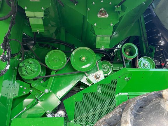 2025 John Deere S7 700 Combine
