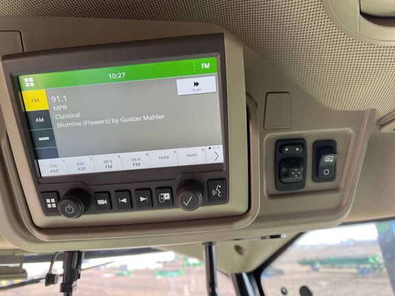 2025 John Deere S7 700 Combine