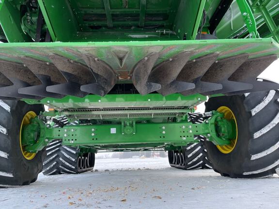 2025 John Deere S7 800 Combine