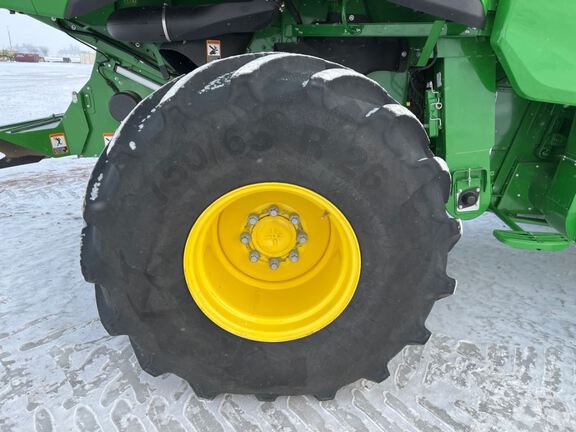 2025 John Deere S7 800 Combine