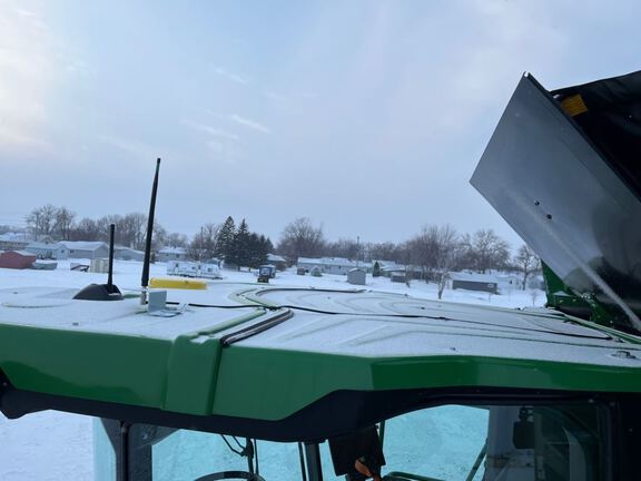 2025 John Deere S7 800 Combine