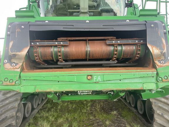 2025 John Deere S7 800 Combine