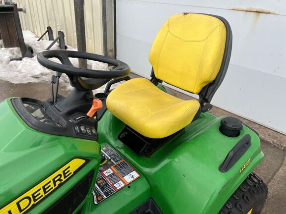 2013 John Deere X739 Garden Tractor