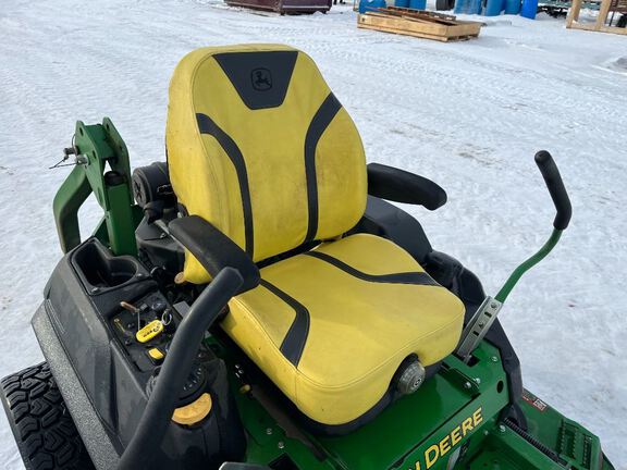 2019 John Deere Z740R Mower/Zero Turn