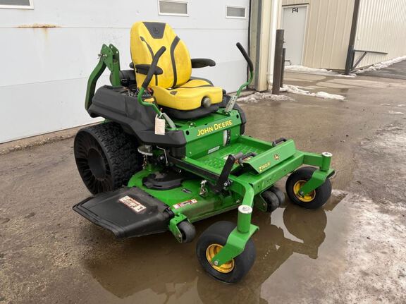 2019 John Deere Z740R Mower/Zero Turn