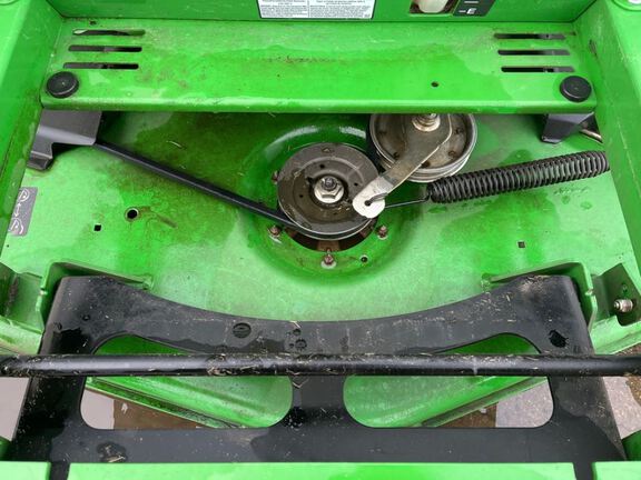 2019 John Deere Z740R Mower/Zero Turn