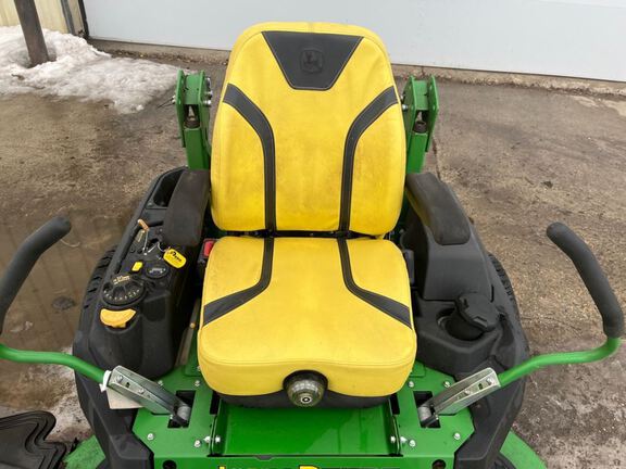 2019 John Deere Z740R Mower/Zero Turn