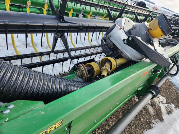 2020 John Deere 635F Header Combine