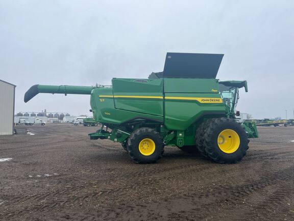2025 John Deere S7 700 Combine
