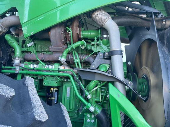 2013 John Deere 9560R Tractor 4WD