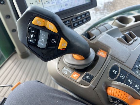 2021 John Deere 8R 280 Tractor