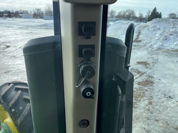 2021 John Deere 8R 280 Tractor