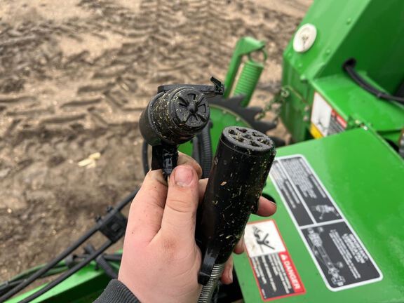 2013 John Deere 449 Baler/Round