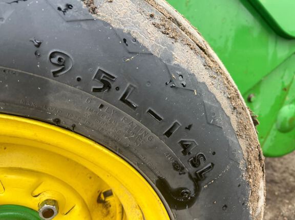 2013 John Deere 449 Baler/Round