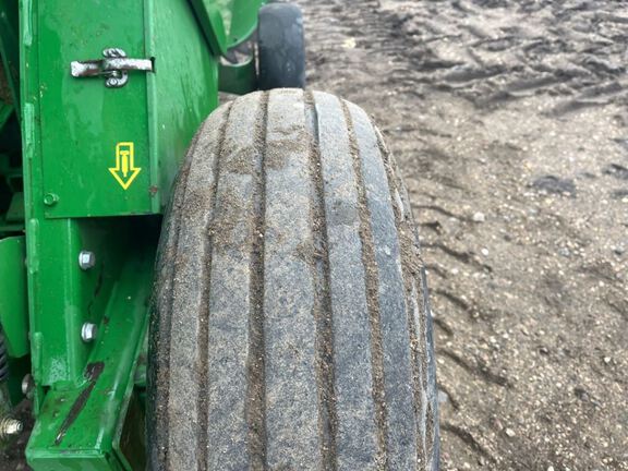 2013 John Deere 449 Baler/Round