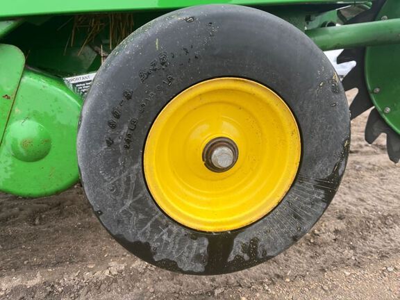 2013 John Deere 449 Baler/Round