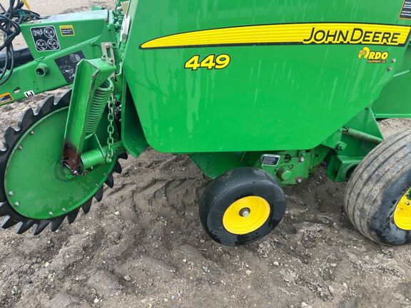 2013 John Deere 449 Baler/Round