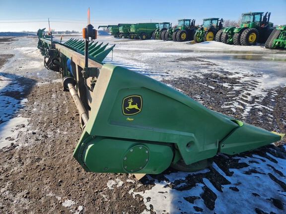 2024 John Deere C8R Header Corn Head