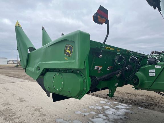 2024 John Deere C8R Header Corn Head