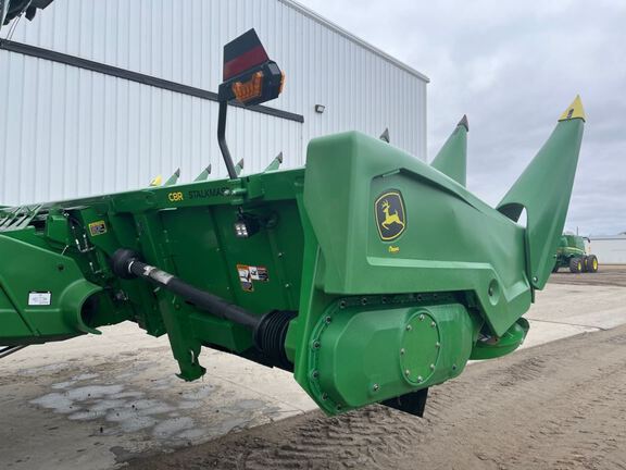 2024 John Deere C8R Header Corn Head